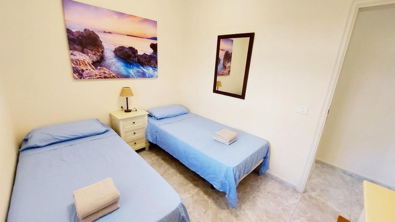 Centric 2 Bedrooms Apartment Near To The Beach - By Tenerifehints El Medano  Bagian luar foto