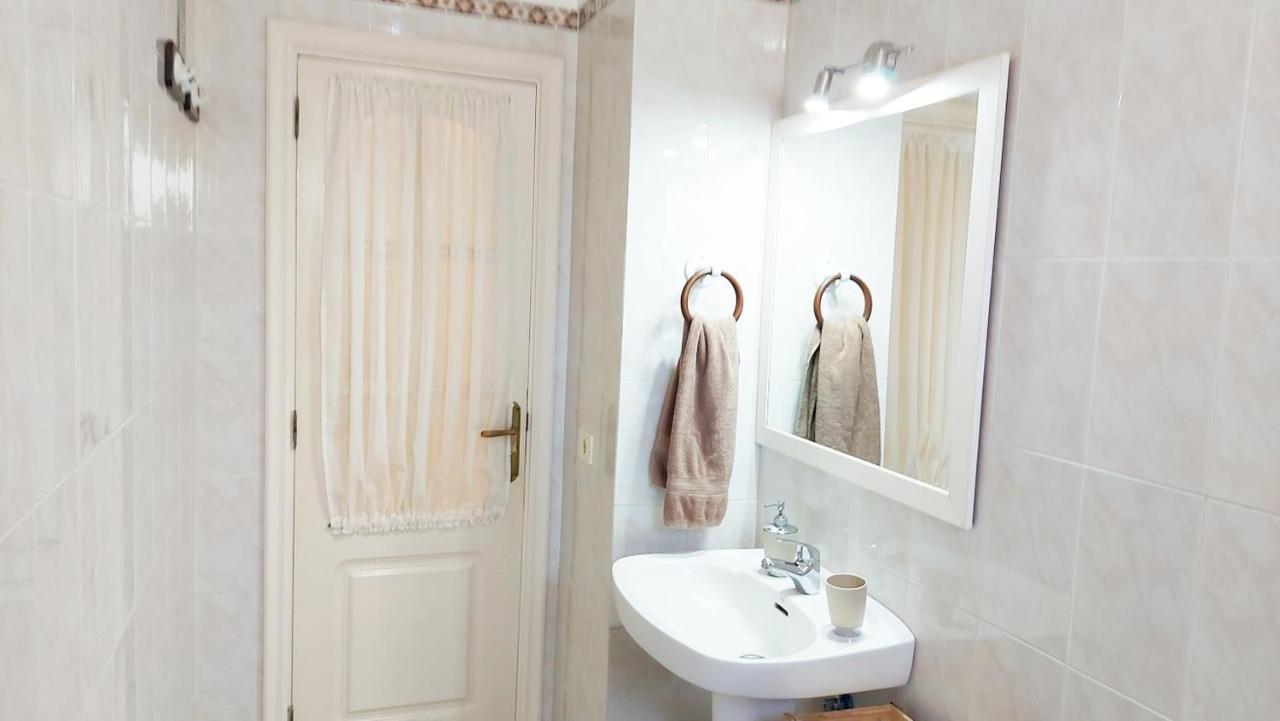 Centric 2 Bedrooms Apartment Near To The Beach - By Tenerifehints El Medano  Bagian luar foto