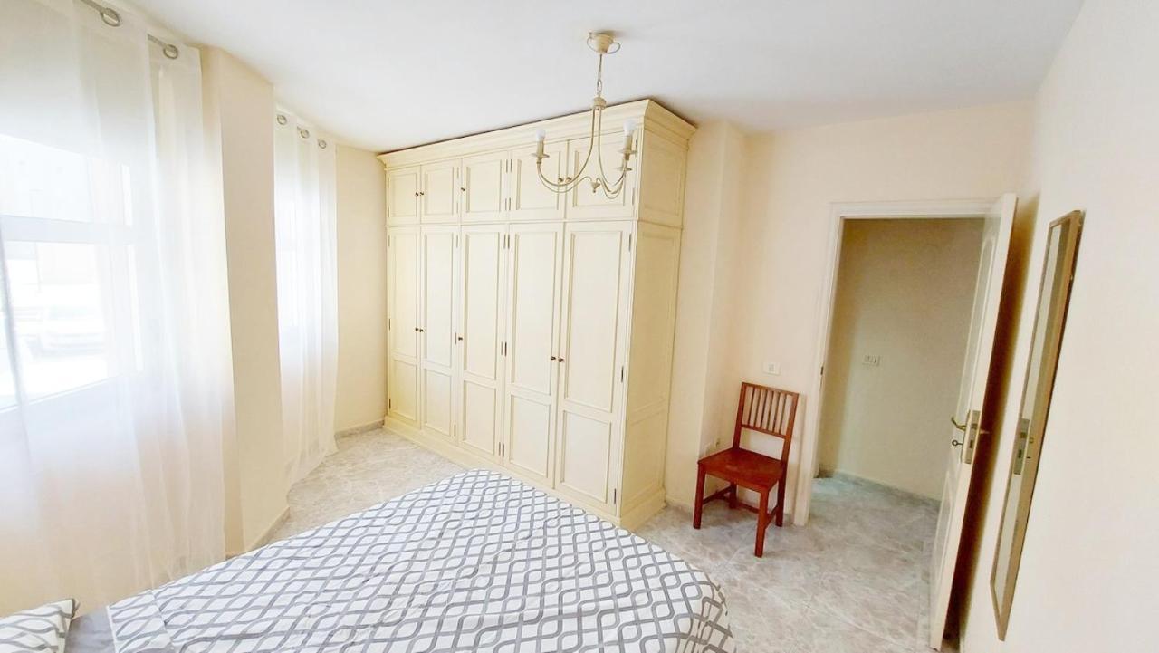Centric 2 Bedrooms Apartment Near To The Beach - By Tenerifehints El Medano  Bagian luar foto