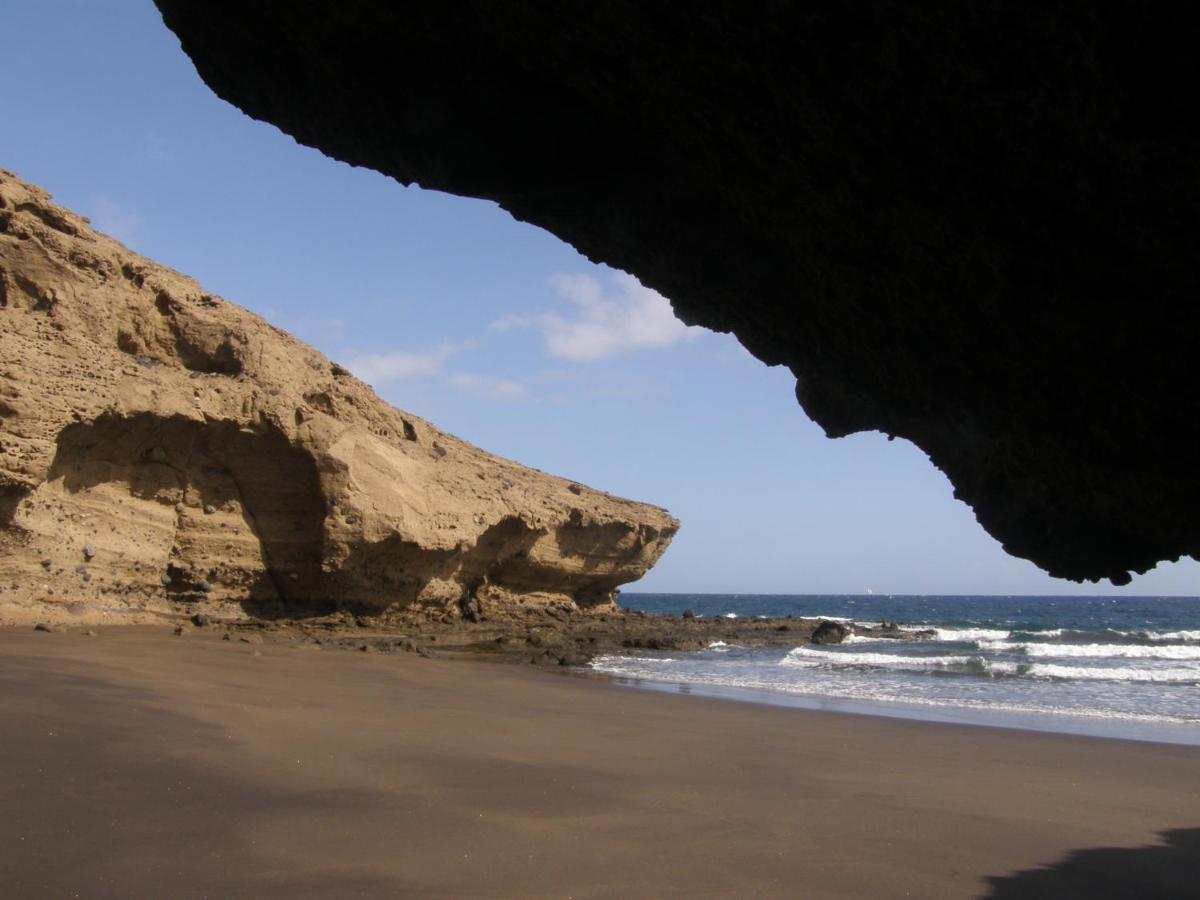 Centric 2 Bedrooms Apartment Near To The Beach - By Tenerifehints El Medano  Bagian luar foto